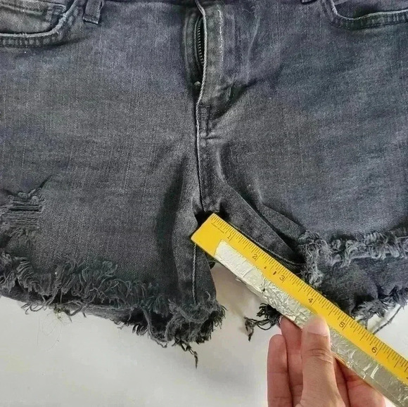 Arizona Black Cut Off Ripped Shorts - Picture 6 of 6